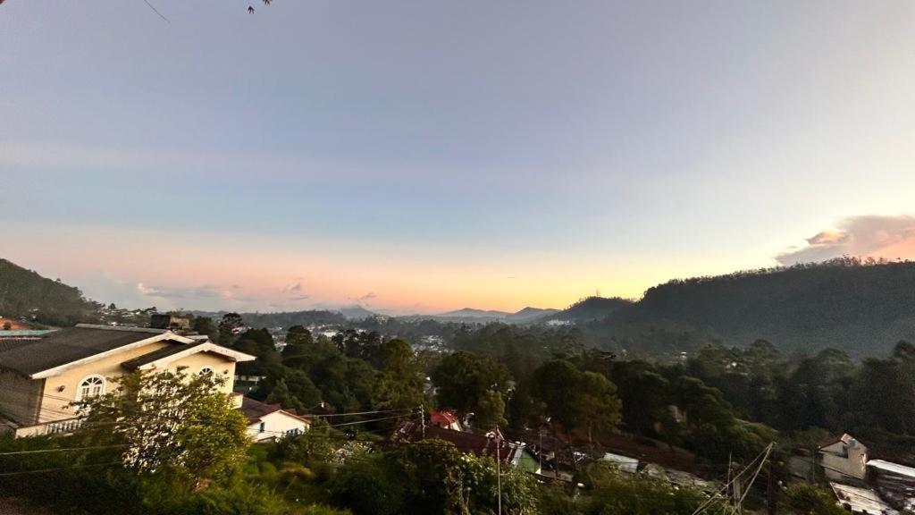 Travellers Nest * Nuwara Eliya